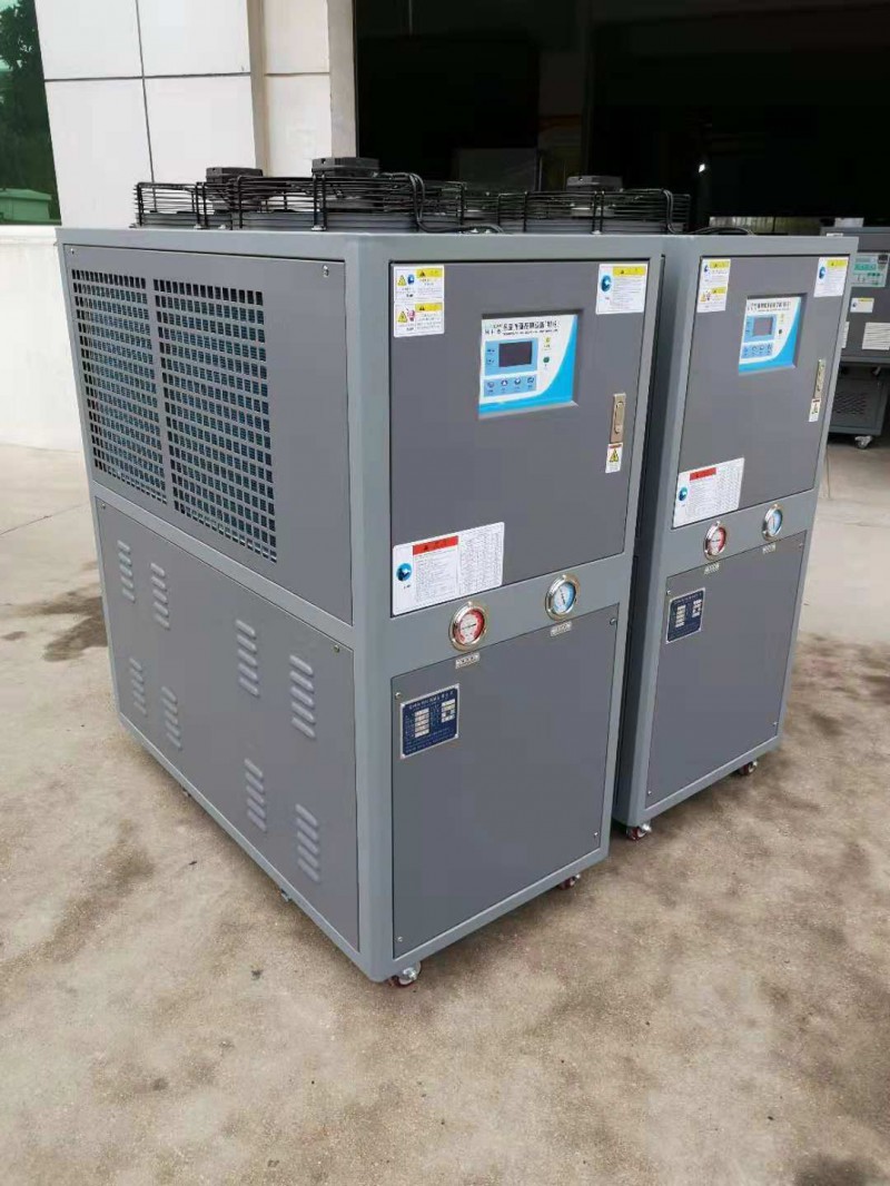 成都冷熱一體機風冷式，螺桿式冷水機供應