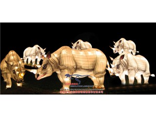 自貢燈展制作公司，可根據彩燈圖片施工，獨立施工隊專業專注，質量可靠